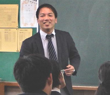 園部 元康 講師